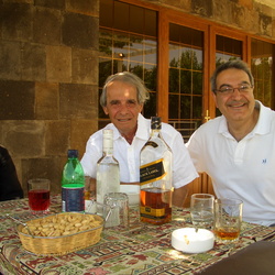 Vartabed Professeurs et élèves  en Arménie