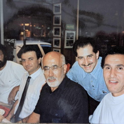 Réunion d'anciens élèves au Yan's